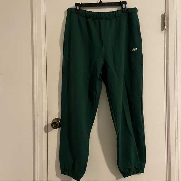 New Balance Deep Green Joggers - Picture 8 of 11